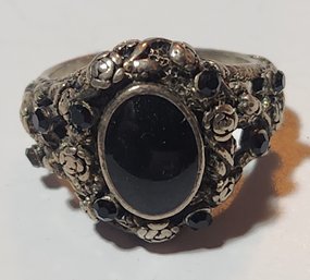 Intetesting Sterling Silver And Onyx Ring  Size 7 (unmarked)