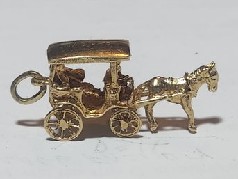 14 Karat Gold Horse Drawn Wagon Charm (9.0  G)