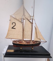 Model Of The New York Pilot Boat Pgantom
