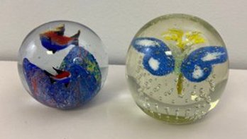 (2) Mid 20thC Glass Paperweights Butterfly With Flower & Fish Aquarium