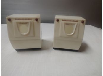 Westinghouse Washer And Dryer Salt And Pepper Shakers