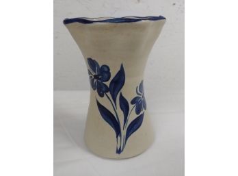 Williamsburg Pottery Floral Decorated 6 1/2' Vase
