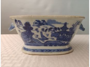 Two-handled Canton Porcelain Bowl