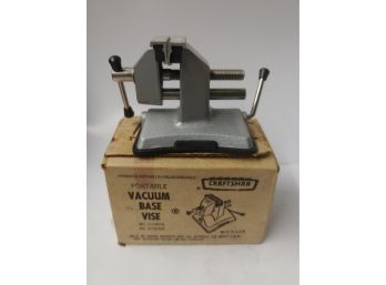 Craftsman Portable Vacuum Base Vise ( Like New)