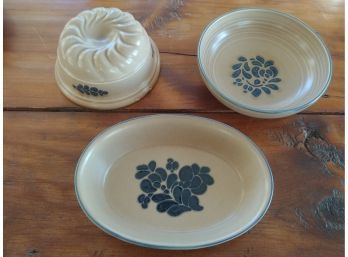 Pfaltzgraff Pottery Folk Art Pattern Oval Baking Dish Vegetable Bowl In Food Mold