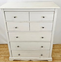 5 Drawer White Painted Dresser - 18' X 38' X 48'