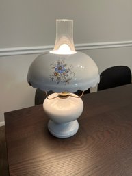 Vintage Rare Beautiful Floral Gone With The Wind Hurricane Parlor Lamp Signed