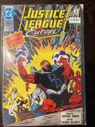 DC Comics JUSTICE LEAGUE EUROPE #17 Aug 1990