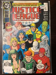 DC Comics JUSTICE LEAGUE INTERNATIONAL #24 Feb 1989