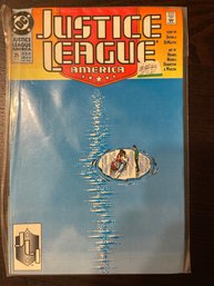 DC Comics JUSTICE LEAGUE AMERICA #35 Feb 1990