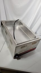 Avantco Full Size Electric Countertop Food Cooker / Warmer