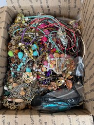 VTG To New 10.7Lb Junk Drawer Jewelry Lot DYI Bracelets Necklaces Earrings Rings