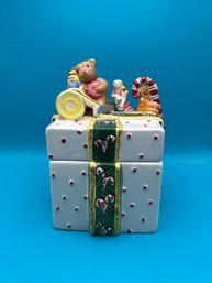 NIKKO 1908 Christmas 3D Present Covered Trinket Vanity Box With Teddy Bear Lid