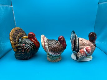 Assorted Thanksgiving Decoration Turkey Salt And Pepper Shakers Candle Holder