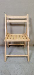 Classic Solid Wood Folding Chair Natural
