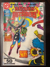 DC Comics BATMAN AND THE OUTSIDERS #23 May 1985