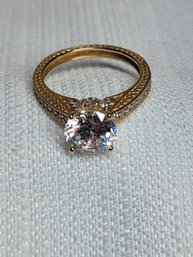 14k Gold Ring With Cz Lot 126