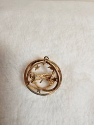 14k Gold Horse And Carriage Pendant