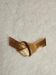 14k Gold Knktted Ribbon Brooch