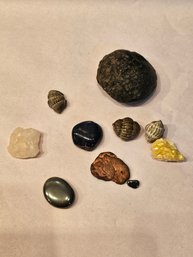 Small Rocks And Gems Lot