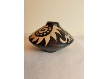 Small Vintage Hopi Pot