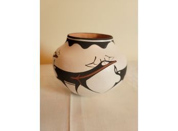 Zuni Pottery Bowl Signed AA Peynetsa