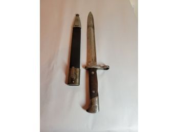 German WWI Mauser Bayonet With Scabbard
