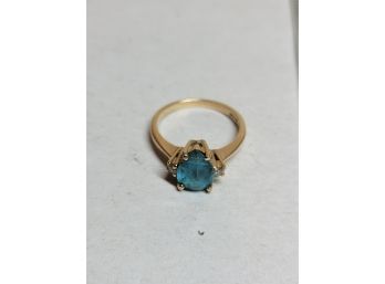 14k Gold Ring With Blue Topaz And Diamond