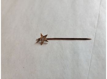 14k Gold Stick Pin With Diamonds