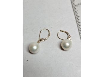 14k Gold Earrings With  Genuine Pearls
