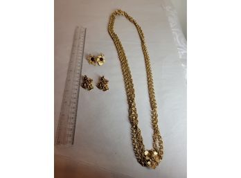 Oscar De La Renta Necklace Earring Set