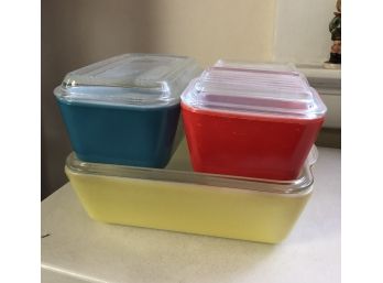 Pyrex Covered Refrigerator Dishes - Primary