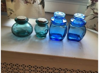 4 Colored Jars