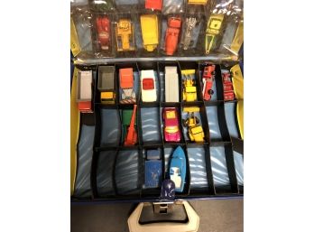 Lesney Matchbox Case & Cars