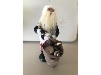 Byers Choice Patriotic Santa With Toys