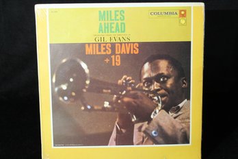 Vinyl Record-Miles Davis-'Miles Ahead' Mono/2 Eye/CL1041In Shrink!
