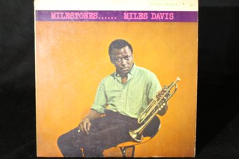 Vinyl Record-Miles Davis-'Milestones' Mono/6 Eye/CL1193