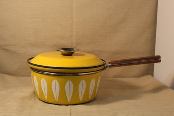 Spectacular MCM and Vintage Auction Featuring Pyrex, CathrineHolm