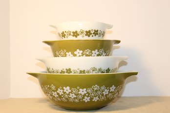 Vintage Pyrex- 'Spring Blossom Green' AKA 'Crazy Daisy' Set Of 4 Cinderella Bowls