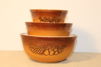 Vintage Pyrex-'Old Orchard' Mixing Bowls Set Of 3