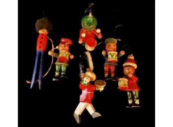 Vintage Wooden Christmas Soldiers