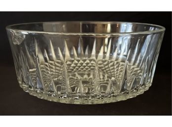 Arcoroc Round Clear Starburst Glass Bowl