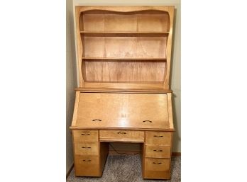Beautiful Vintage Pine Mid-mod Flat Close Desk With Pullout Butcher Block