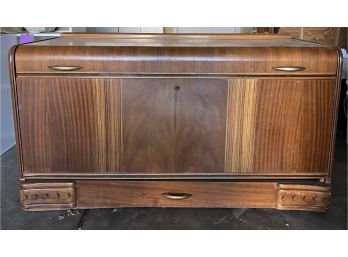 Great Vintage Cedar Chest With Drawer (un Branded)