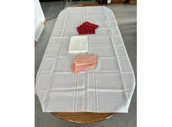 2 Cream Colored Tablecloths Different Patterns & Sizes 57x85' Shown On Table Other Is 52x68' W/ Cloth Napkins