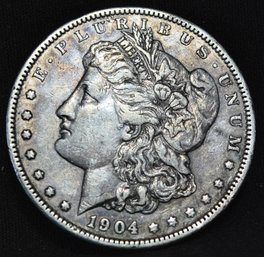 1904  Morgan Silver Dollar GREAT DATE!!   VF (in Capsule) (agt35)