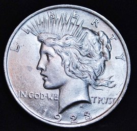 1923  Peace Silver Dollar BU Super NICE ! (gup43)