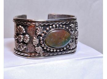 Wide Silver Tone Cuff Bracelet W/ Natural Agate Cabochon Stone  VERY NICE!