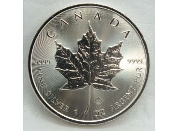 2017 Canadian Silver Maple $5   1 Oz Pure  . 9999 Silver BU Brilliant! (bxt77)