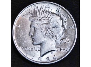 1924 Peace Silver Dollar BU / AU Super Coin!  In Capsule (4gup3)